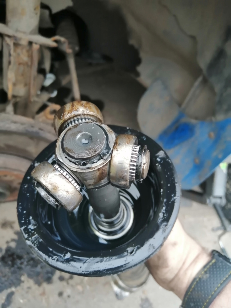 Замена правого привода рено лагуна 2