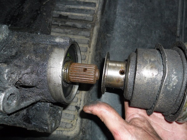 Замена правого привода рено лагуна 2