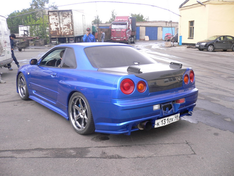 Nissan skyline - frwiki.wiki