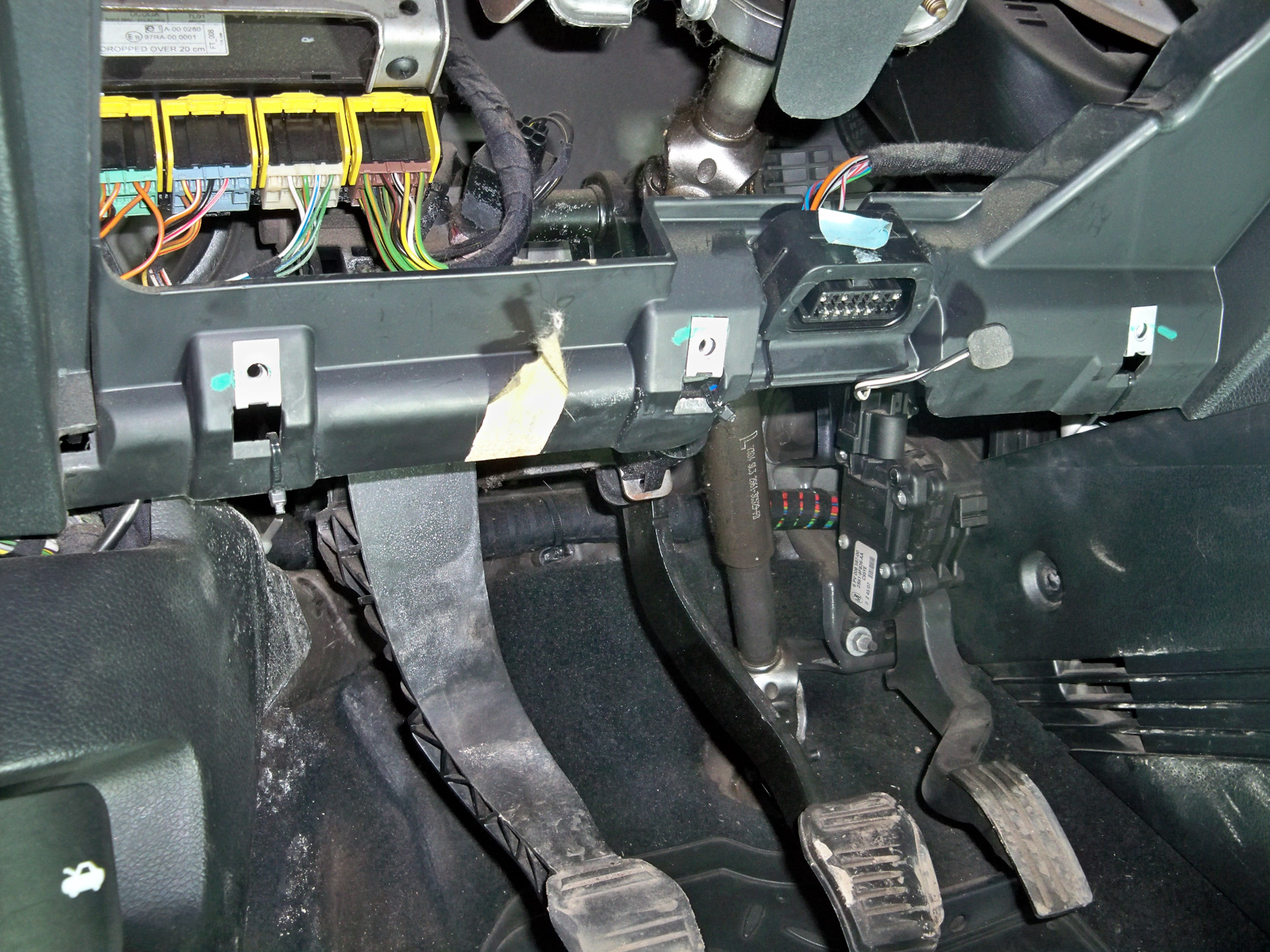 Ford obd-ii diagnostic interface распиновка и описание @ pinouts.ru