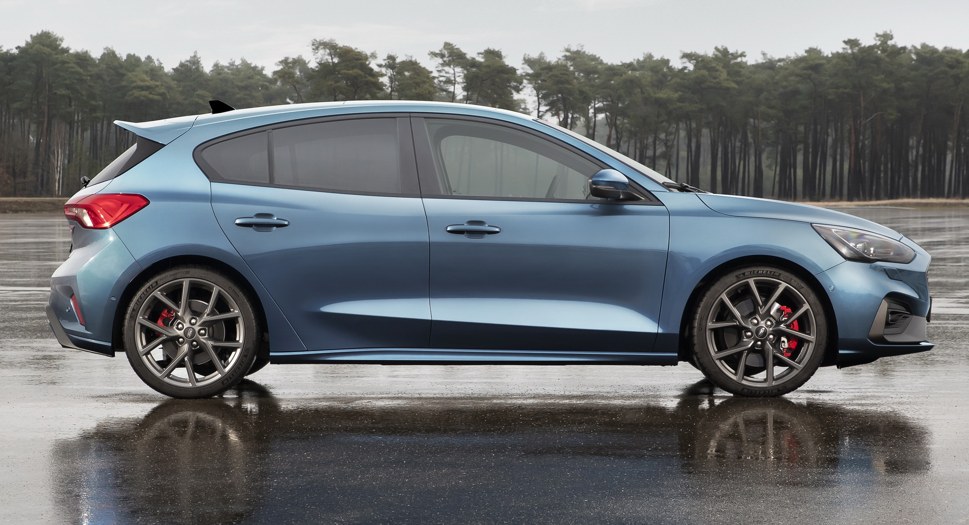 Ford focus 2018 – новое поколение популярного форд фокус