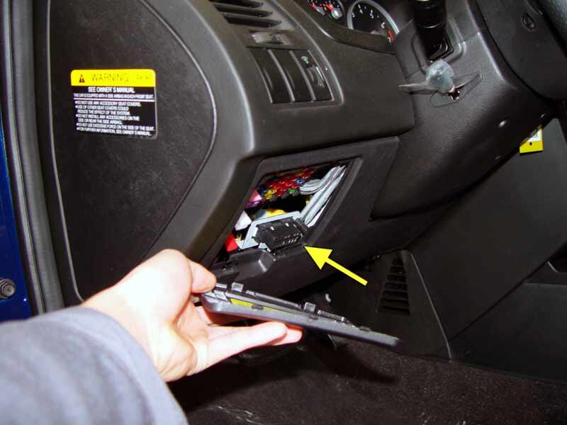 Hyundai accent obd где находится