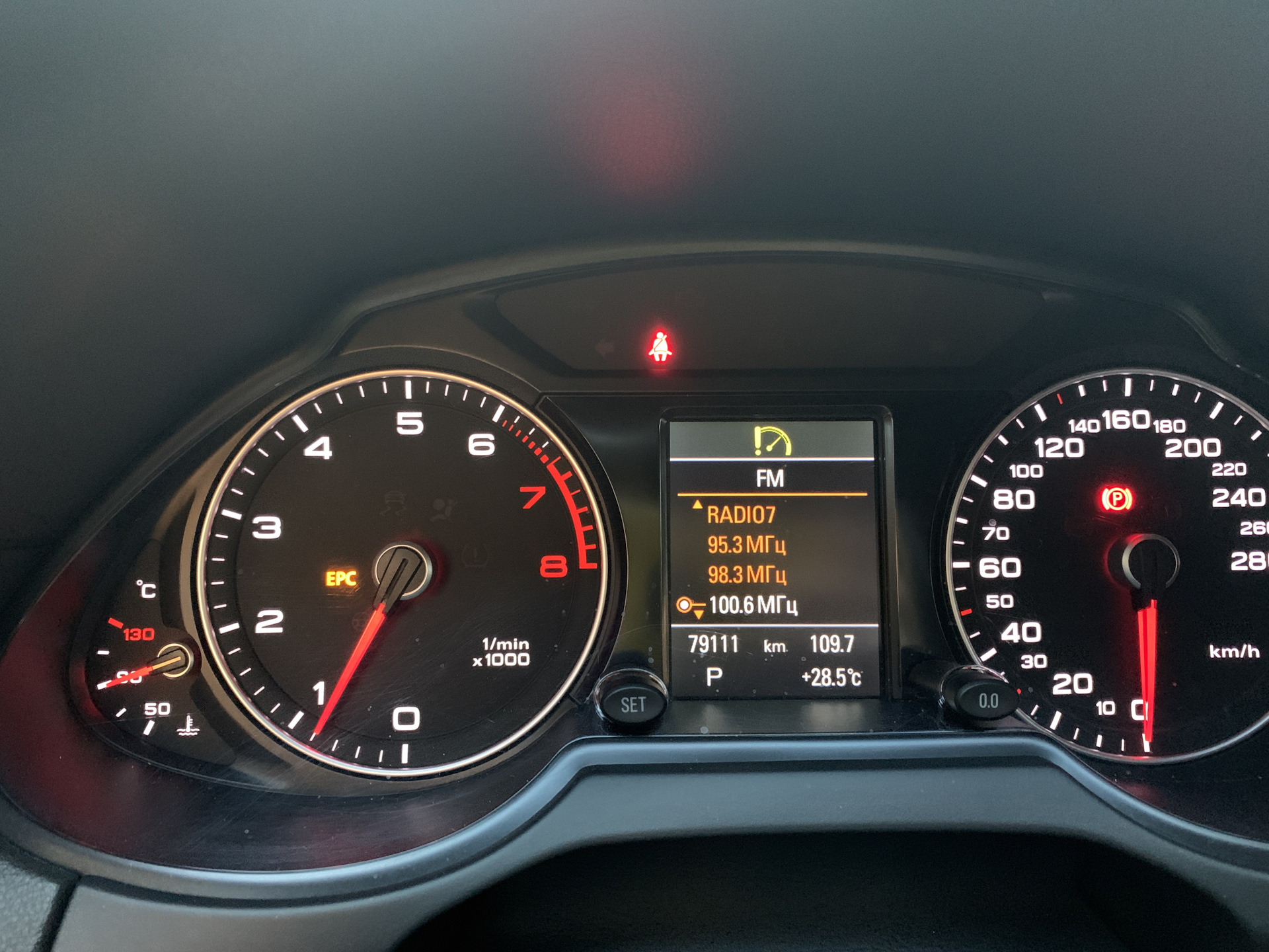Audi q5 i – обзор модели первого поколения и рестайлинга 2012 года