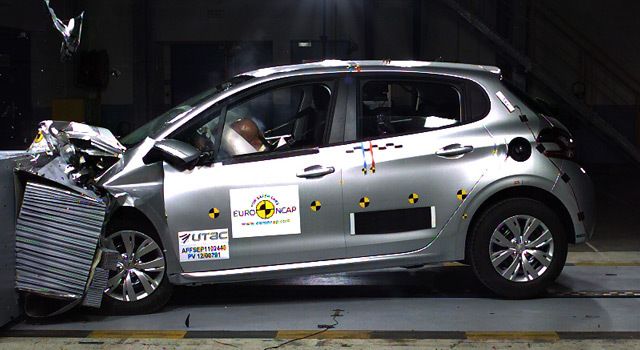 Краш тест автомобиля mitsubishi asx - видео, рейтинг euro nсap