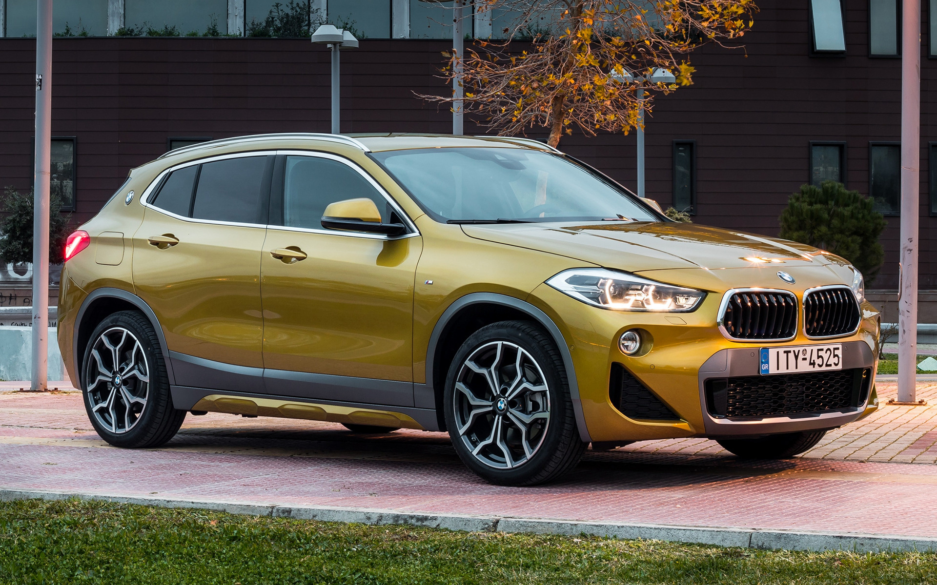 Bmw x2 обзор, технические характеристики, комплектации и двигатели