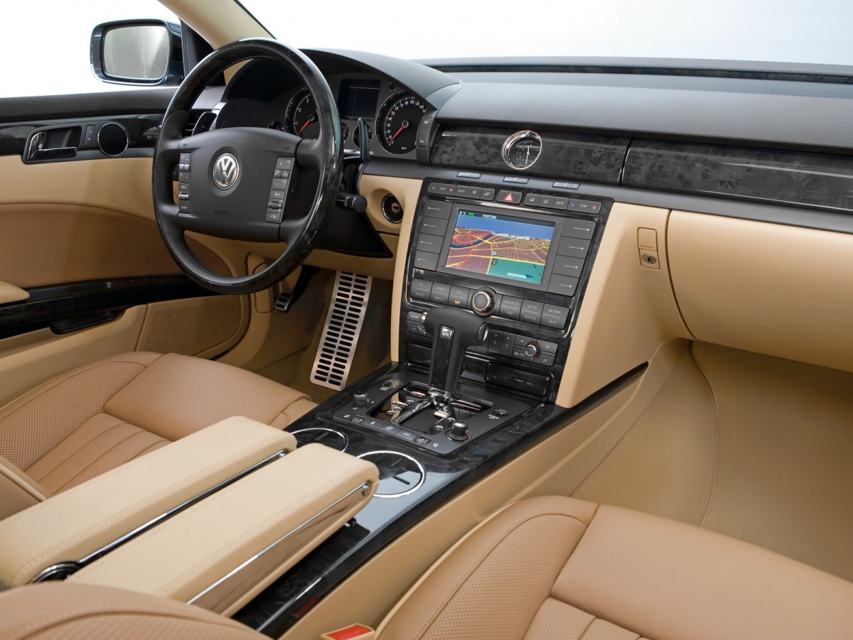 Отзыв о volkswagen phaeton 4.2 (335 л.с) at 4wd 2012 г.в.