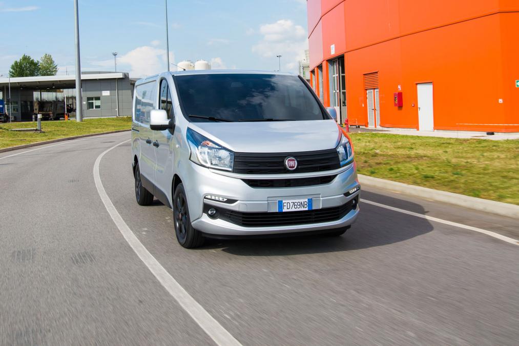 Fiat  talento combi  1.6 ecojet (125 hp) l2h1 m1 

				технические характеристики и расход топлива автомобилей