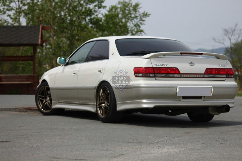 Марк 2 100 кузов белый. toyota mark ii (x90): стоит ли покупать японскую легенду. экстерьер и интерьер