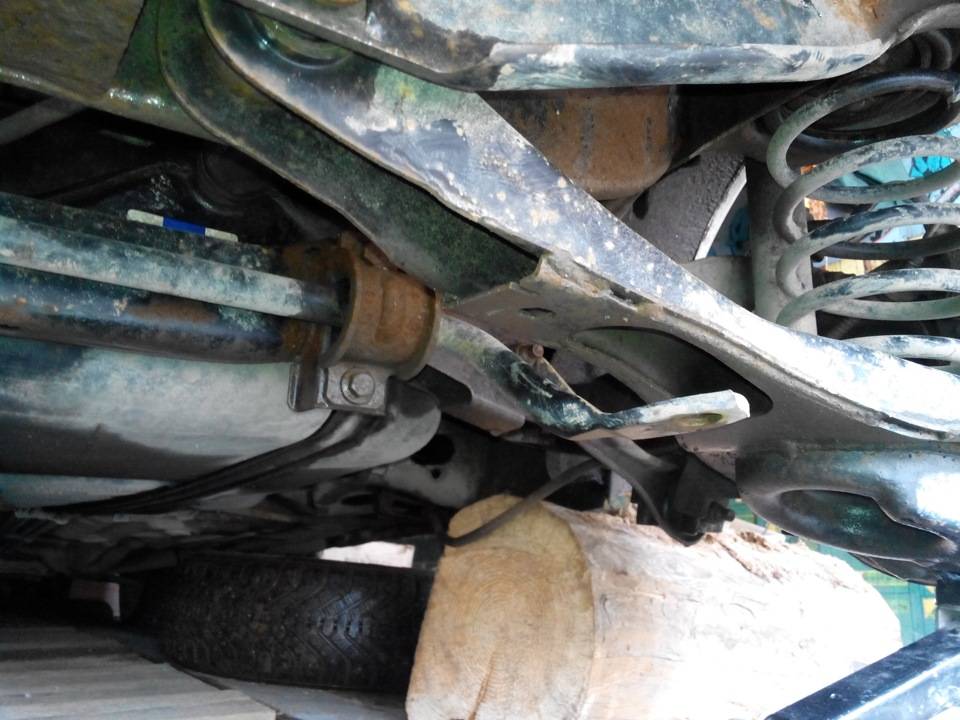 Замена сайлентблока продольного рычага форд фокус 2 своими руками ford