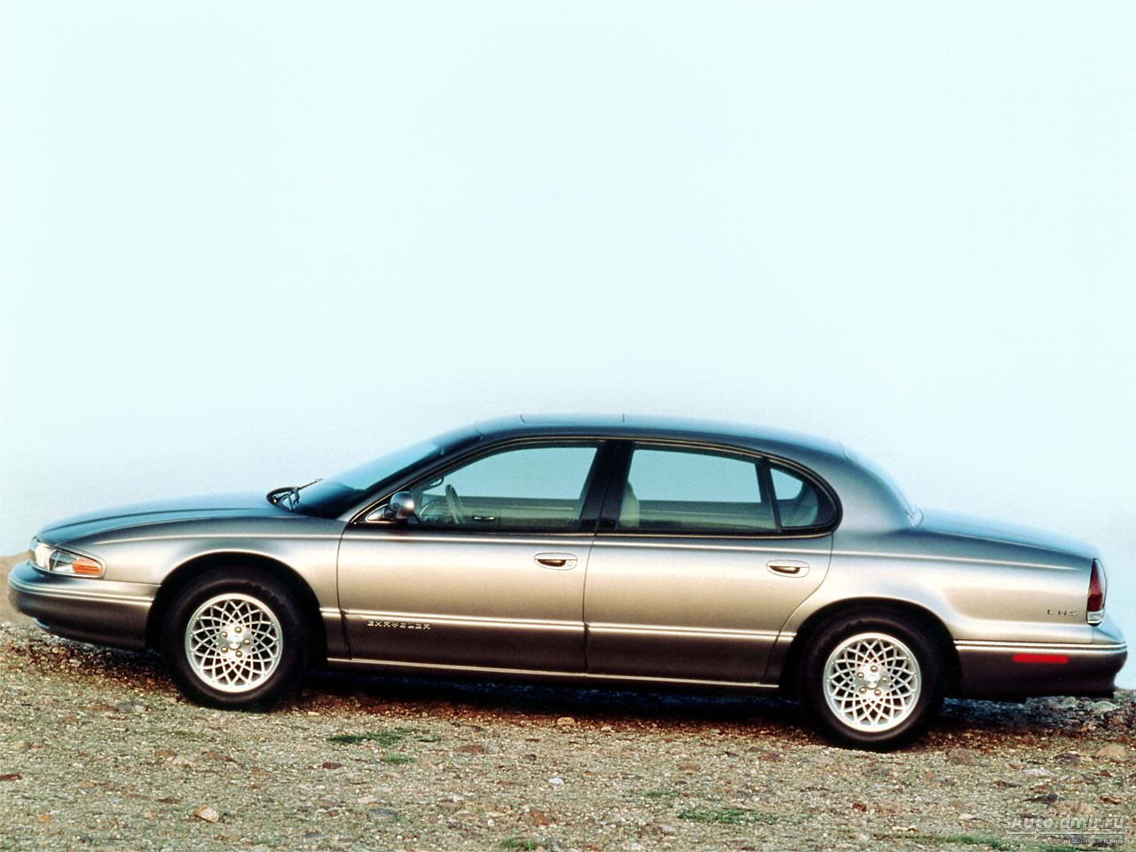 Chrysler lhs