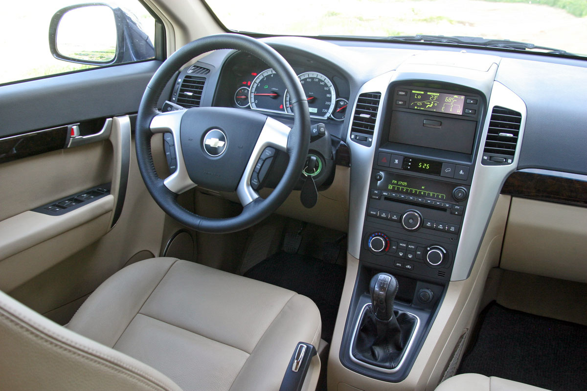 Chevrolet captiva история модели
