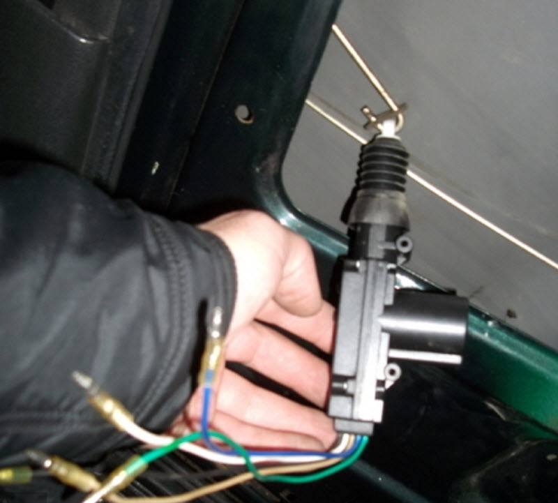 Центральный замок в автомобиле: что это и как работает