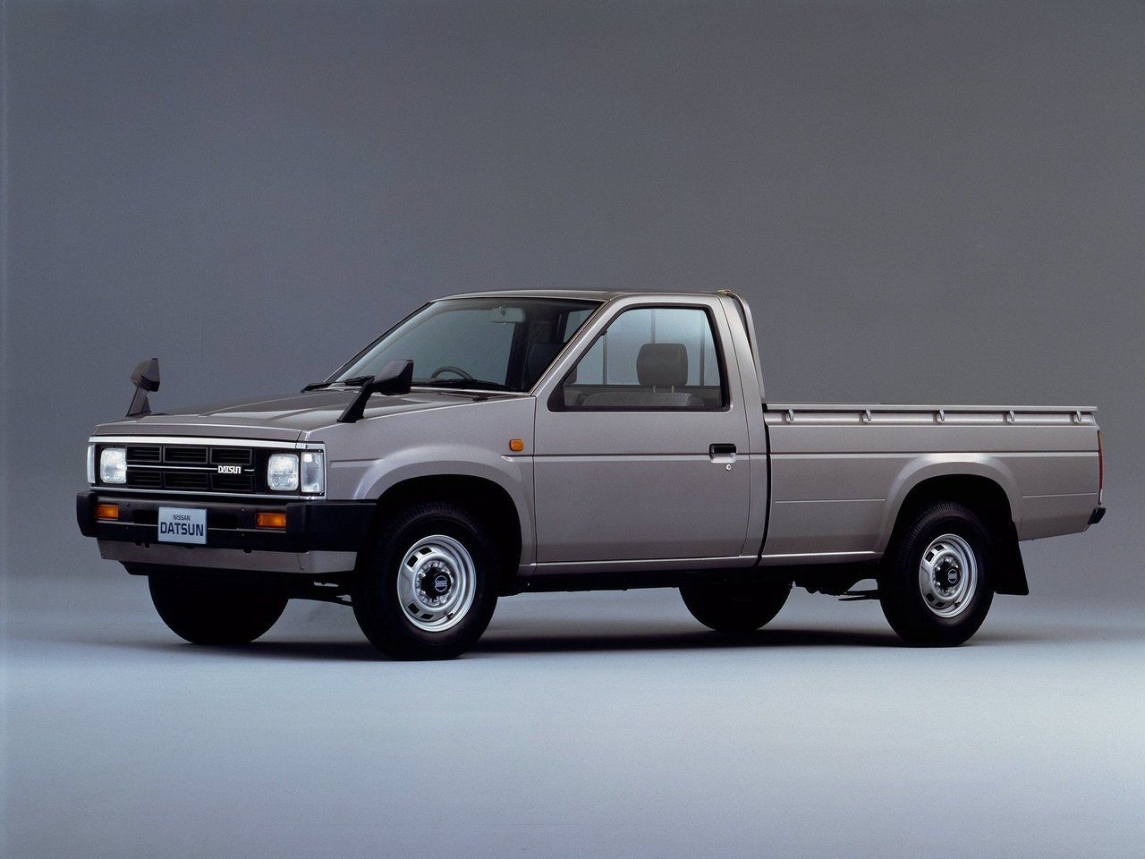 Datsun 720 standard cab pickup  1982 silver for sale. jn6md06sxcw123799 1982 datsun 720 pickup