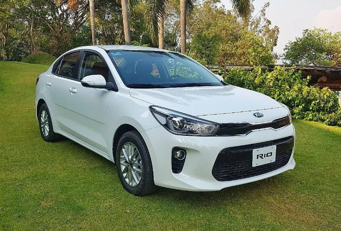 Как заменить топливный фильтр на kia rio 3?