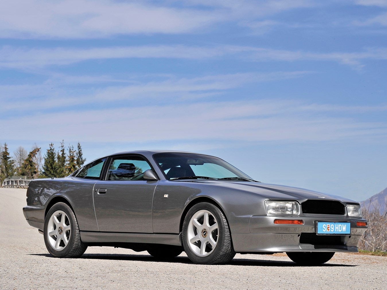 2023 aston martin virage design, interior, and price