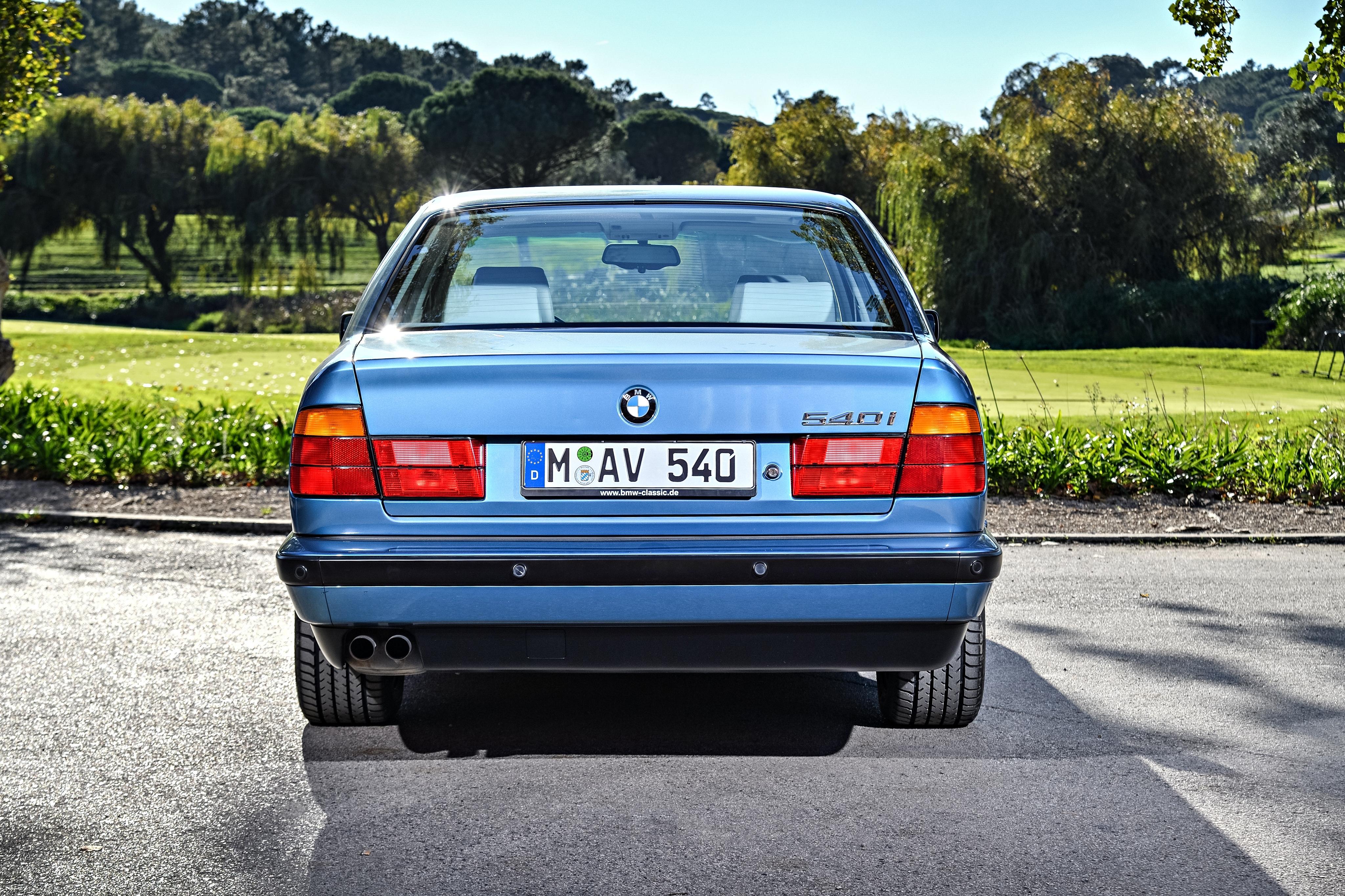 БМВ 5: Система охлаждения двигателя BMW 5 E34 Описание, схемы, фото Фото и схемы необходимые для ремонта Полный мануал по ремонту и обслуживанию авто
