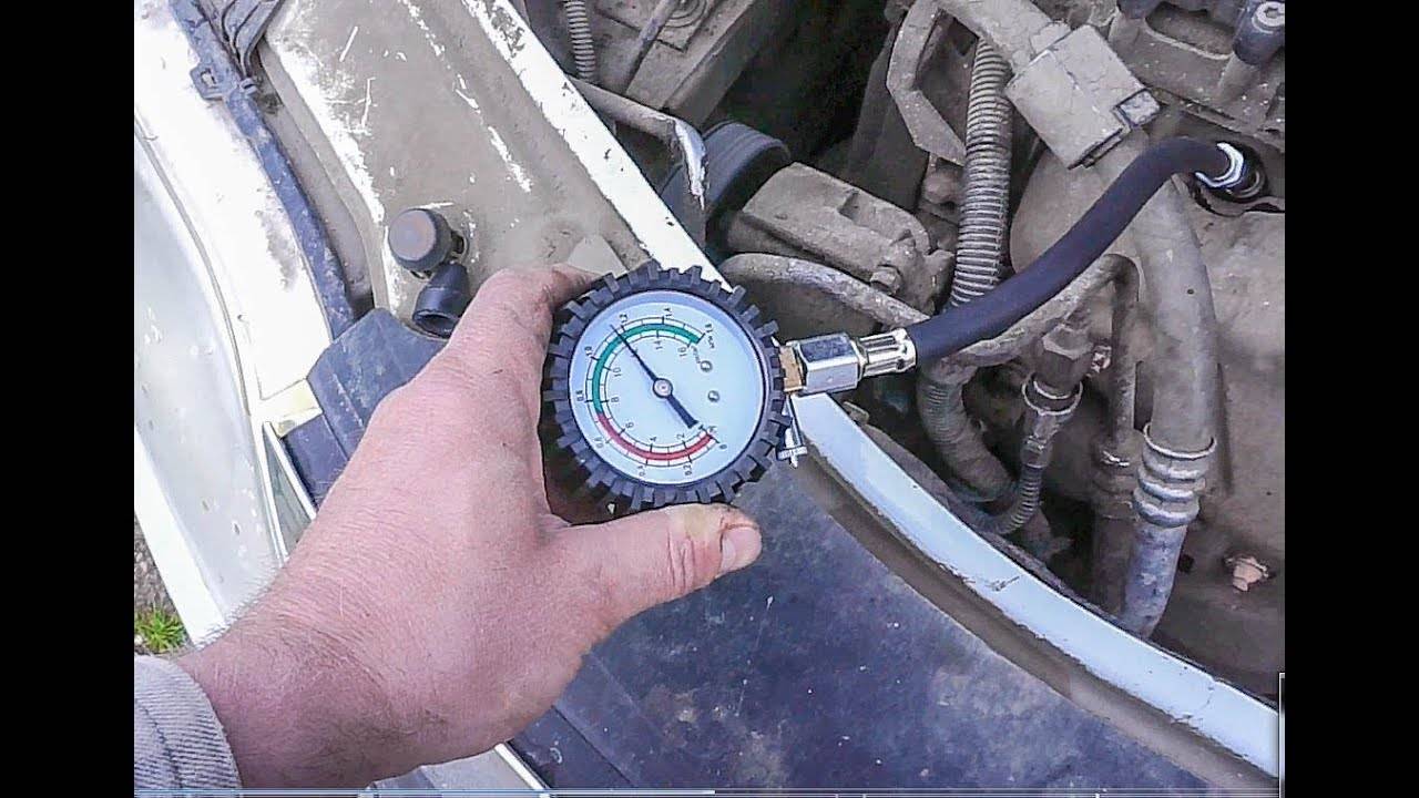 Почему не заводится рено логан?