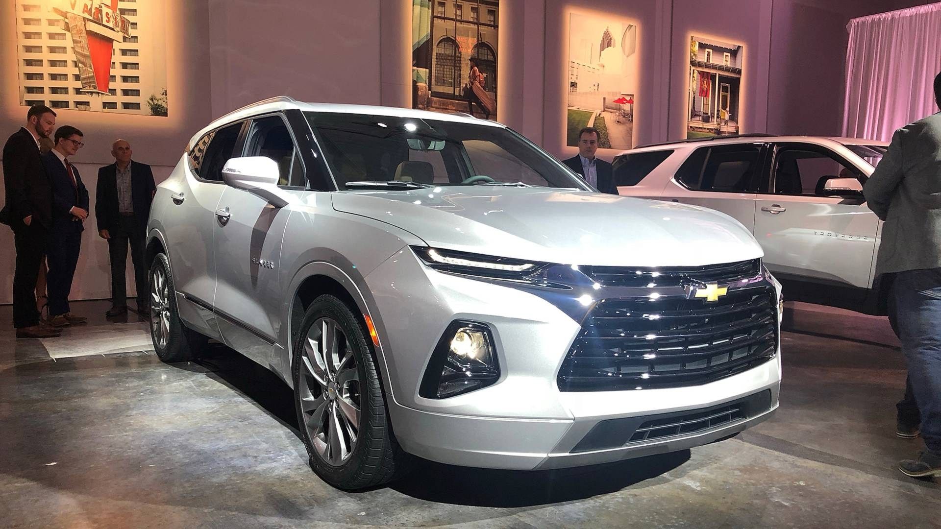 Chevrolet blazer: поколения, кузова по годам, история модели и года выпуска, рестайлинг, характеристики, габариты, фото - carsweek