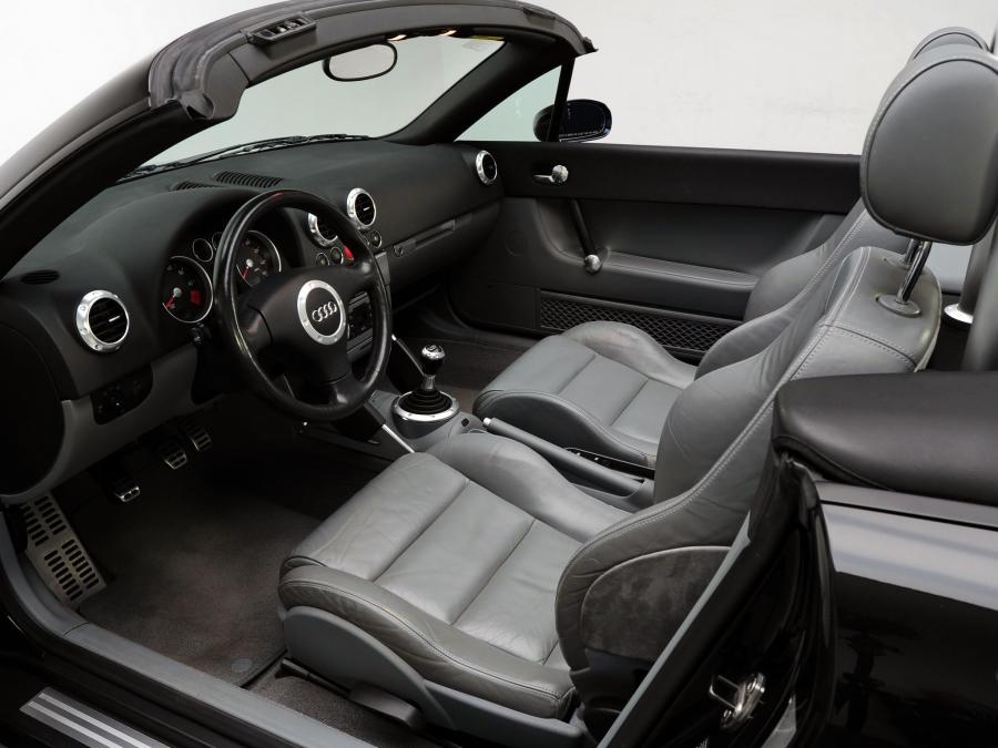 Audi tt: поколения, кузова по годам, история модели и года выпуска, рестайлинг, характеристики, габариты, фото - carsweek