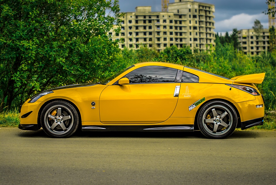 Is the 350z jdm (fairlady z)?