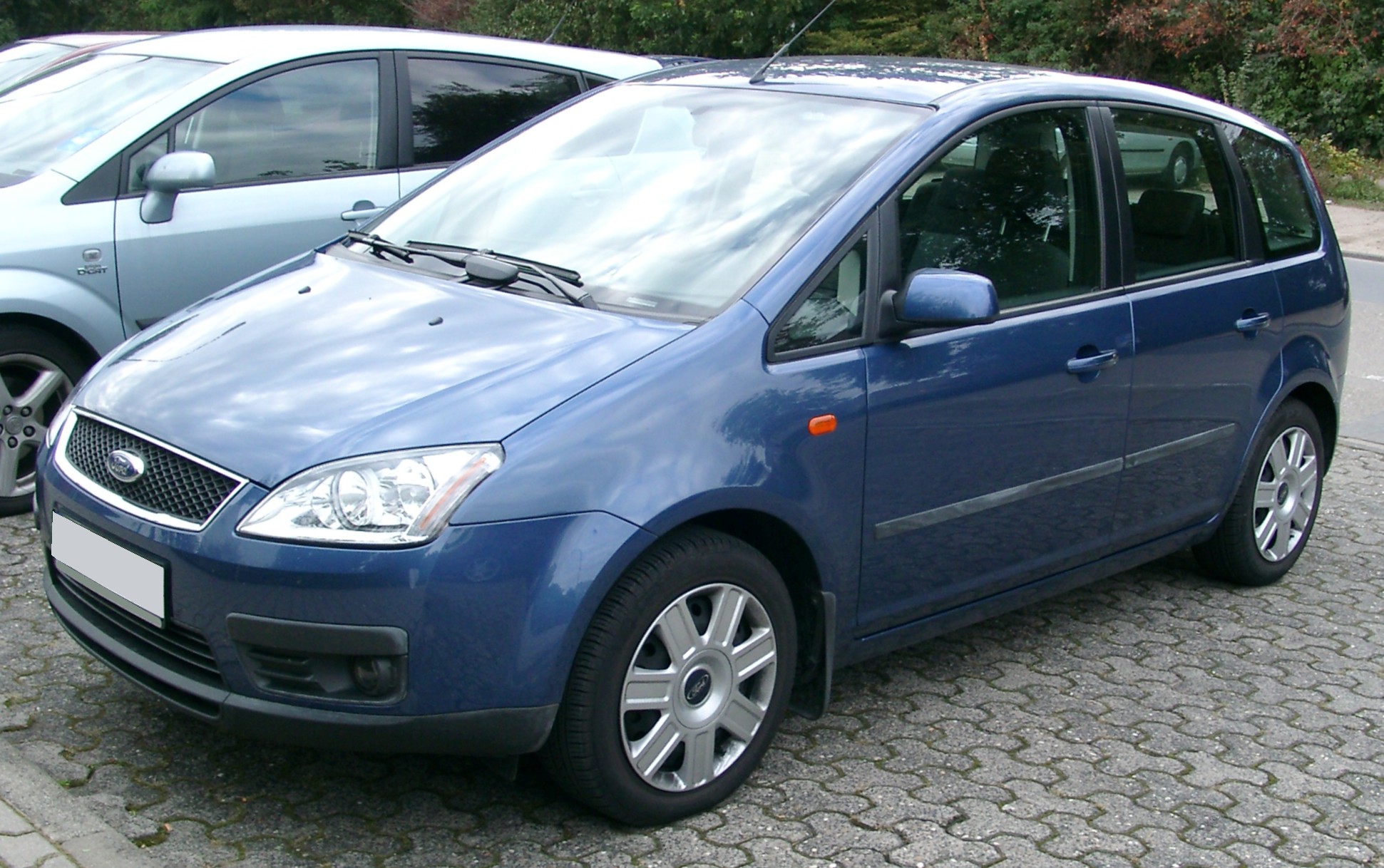 Ford c-max- характеристики, комплектации, фото, видео