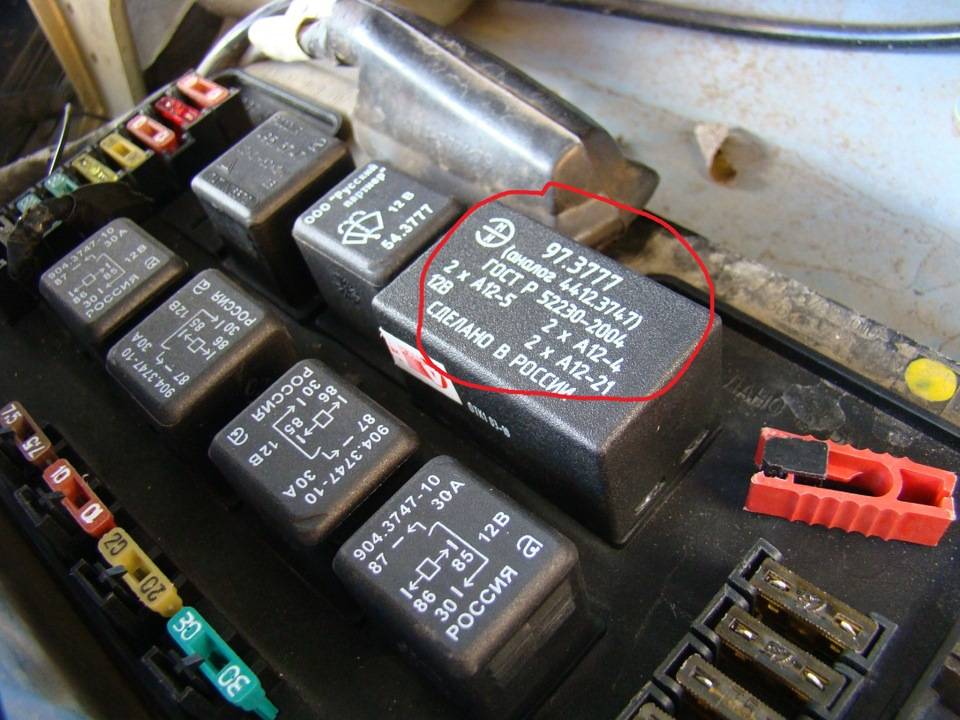 Не горят задние противотуманки ваз 2114