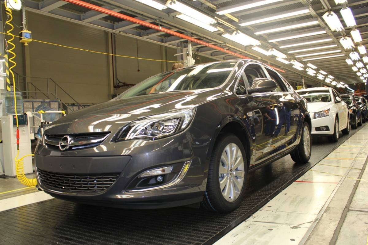 Пятидверный astra j – «мини-insignia. opel astra j: неисправности, слабые места, советы по выбору типовые проблемы opel astra j gtc
