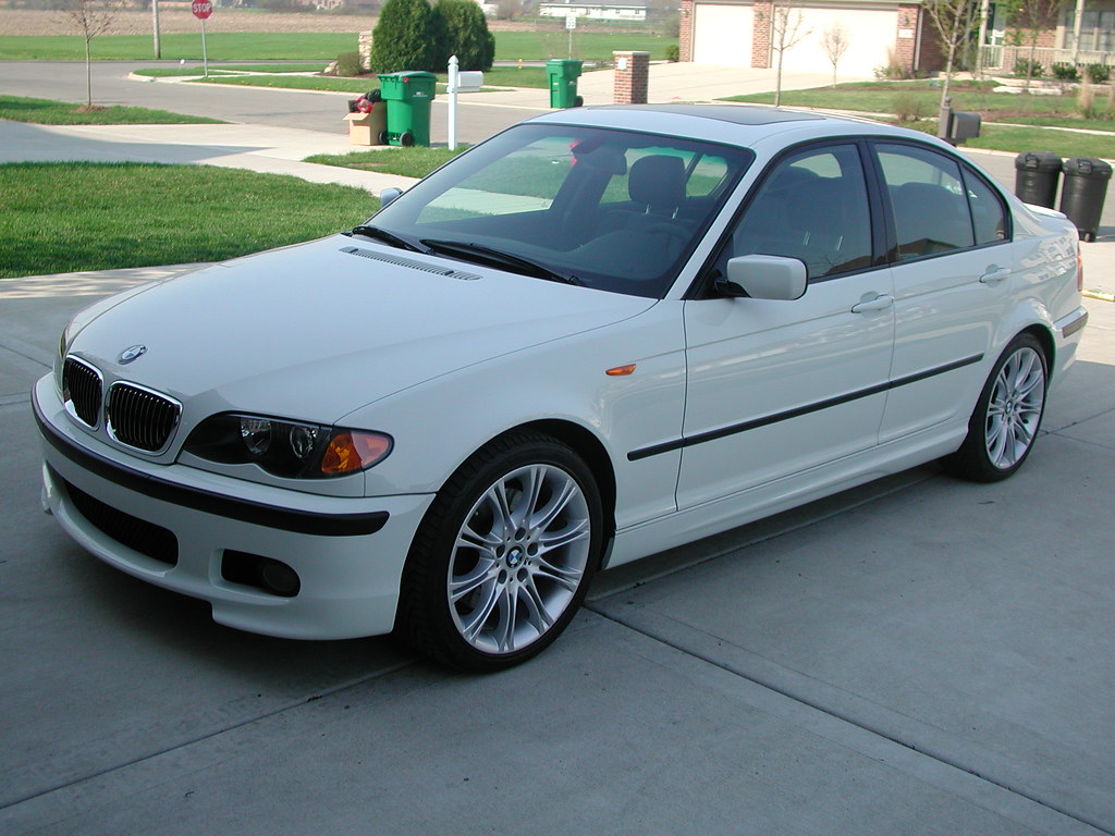 Отзыв bmw 330i (бмв 3-серия) 2006 г. - glinskiy.a