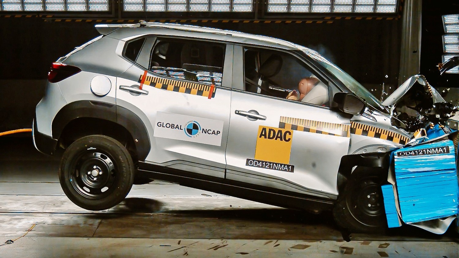 Nissan terrano безопасность рейтинг