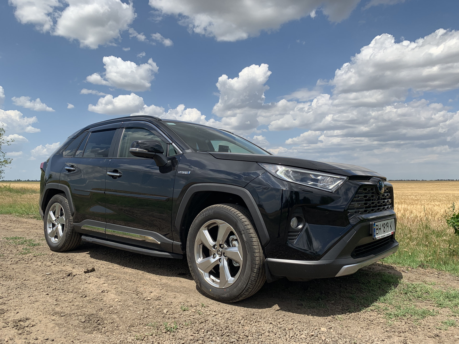 Тест-драйв пятого поколения 2019 toyota rav4: первые впечатления