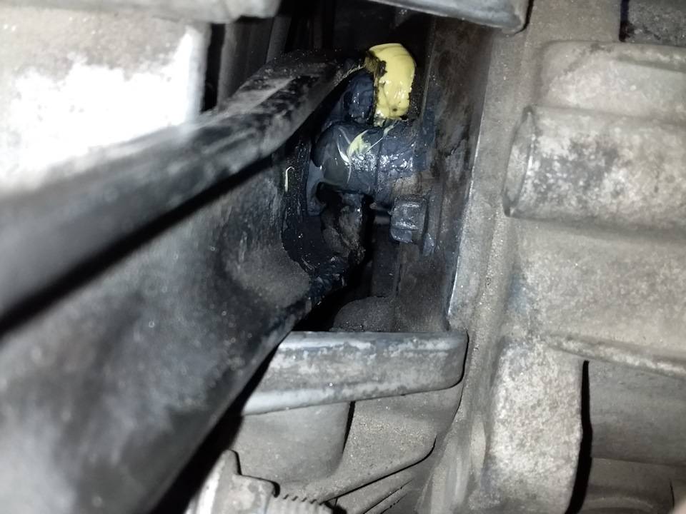 Ремонт педального узла renault logan 2004-2015